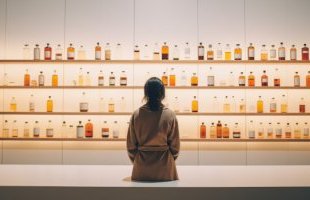Beauty Packaging: What is the “right” material, and what is the “wrong” one? What about glass?