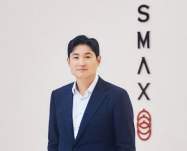 Cosmax: an extraordinary dynamic!