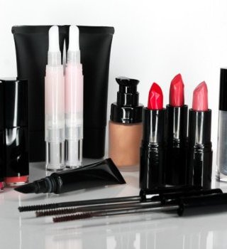 MPlus Cosmetics accentuates its internationalization
