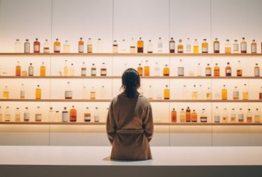 Beauty Packaging: What is the “right” material, and what is the “wrong” one? What about glass?