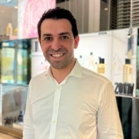Vincent Agabekian, Raw materials & Contract Manufacturing Category Director - LVMH Beauty